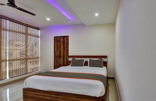 Bengaluru Hotel | Collection O Daivik Sunset Suites