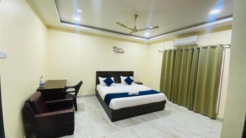 Sualkuchi Hotel | Collection O GNRC Hospital Dispur Formerly Shree Vinayak Guest House