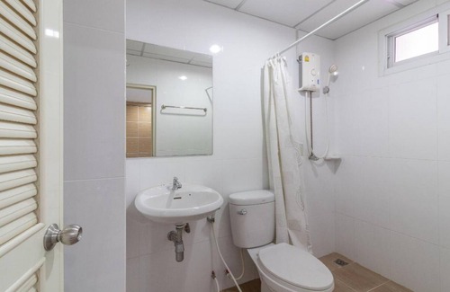 Ratchadaphisek Hotel | Collection O Siam Privi Hotel