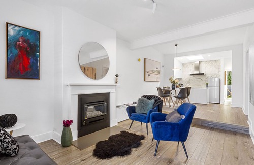 Battery Point Cottage | "Colonial Hampdens" Splendid Luxury Georgian Cottage 1 - Genuine 2 Bedroom