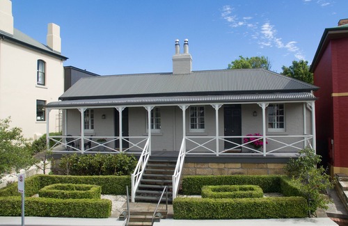 Battery Point Cottage | "Colonial Hampdens" Splendid Luxury Georgian Cottage 2 - Genuine 2 Bedroom