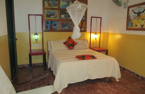 Dakar House | COLONIAL STYLE HOUSE