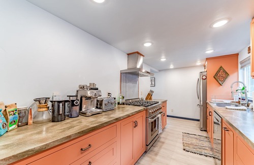Trinidad House | Colorful, dog-friendly home w/covered furnished deck, large lawn, & gas grill