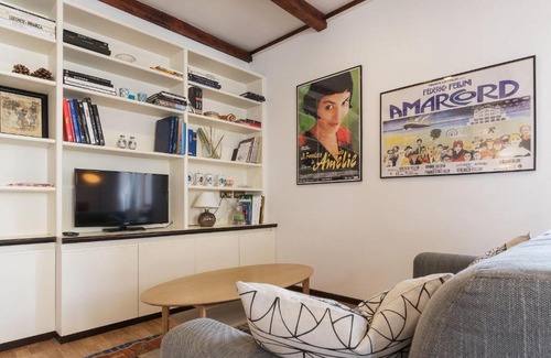 Celio Apartment | Colosseo Modern Apartment