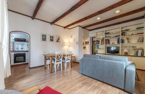 Celio Apartment | Colosseo Modern Apartment