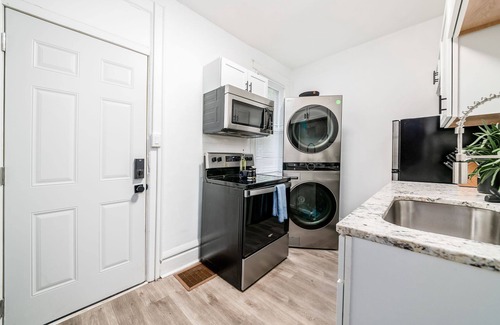 Olde Towne East House | Columbus Music Box - Close to Children's Hospital