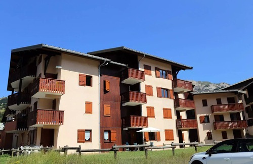 Aussois Apartment | COM213M :Apartment in quiet area near free shuttle bus and swimming pool