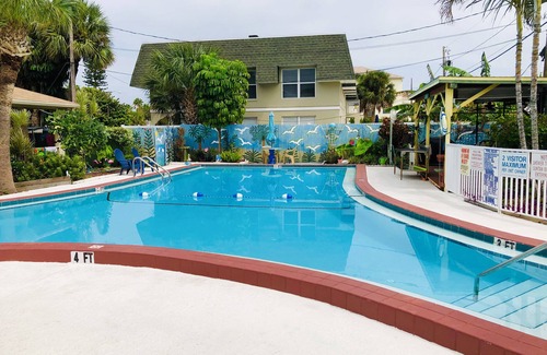 Madeira Beach Cottage | Come enjoy the serenity of Gulf Gardens at Madeira Beach, new renovated unit.