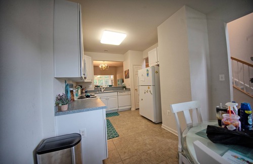 Ocean View Villa | Come Relax in our Peaceful 3 Bedroom Twinhome just 3 miles from Beach!