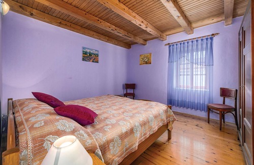 Peresiji House | Come to the countryside of Istria and enjoy a relaxing vacation in a quiet area.