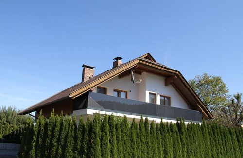 Unterburg am Klopeiner See Apartment | Comfort holiday apartment A - Holiday home Dominik
