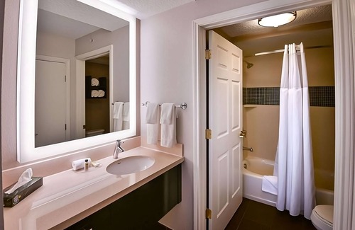 Plantation Resort | Comfort and Convenience! Outdoor Pool, Kitchenette, Pets Allowed!