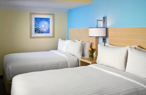 Tucson Resort | Comfort and Convenience! 2 Modern Units, Pet-Friendly, Near Park Place Mall