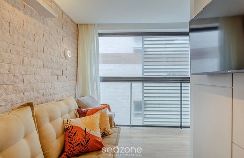 Barra Apartment | Comfort & Convenience 200m From the Beach! Hba0309