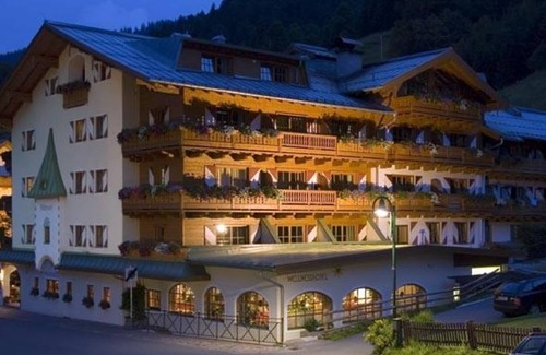 Dienten am Hochkoenig House | Comfort double room 25, 7 nights - Wellnesshotel Mitterwirt