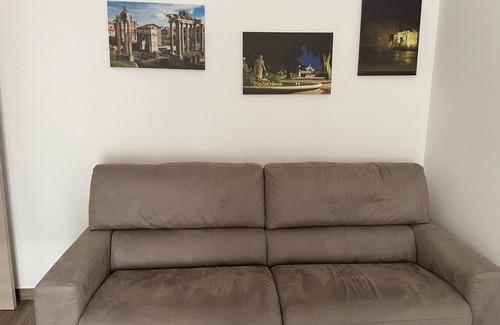Prenestino-Centocelle Apartment | Comfort five stops from downtown