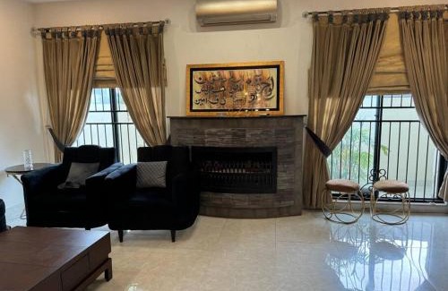 Lahore House | Comfort house Dha Phase 7 near Raya & AirPort 1 kanal full house