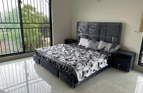 Lahore House | Comfort house Dha Phase 7 near Raya & AirPort 1 kanal full house