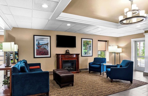 Staunton Hotel | Comfort Inn & Suites Staunton