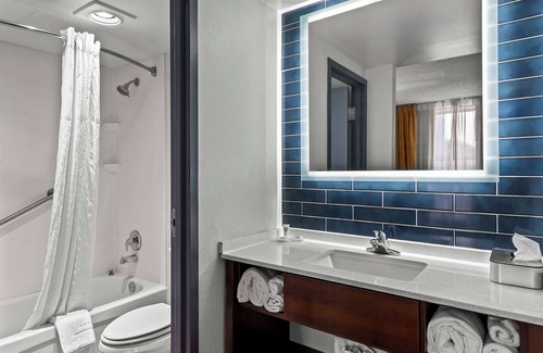 Staunton Hotel | Comfort Inn & Suites Staunton
