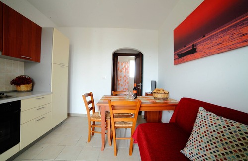 Torre Mozza Apartment | Comfortable apartment on the ground floor and 120 m from the beach