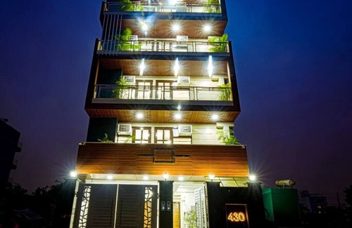 Gurugram Apartment | Comfortable 1 Bhk Serviced Apartment w Hill View