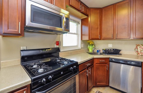 Kutzky Park House | Comfortable 3BR/2BA Home – Walkable to Mayo & St. Mary’s, Pet Friendly