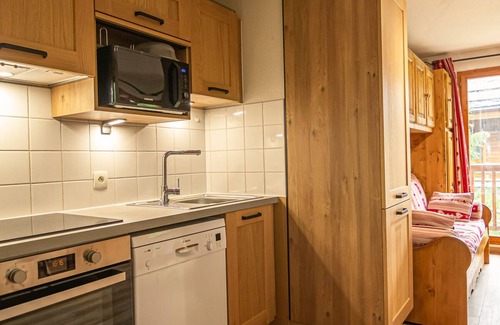 Valfrejus Apartment | Comfortable and cozy apartment 6/8 p - Cabin,