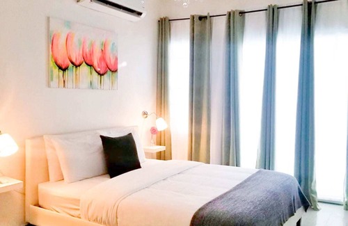 Aibonito Hostel | Comfortable and Elegant Aibonito Hotel/FREE PARKING & WIFI/GOOD AREA - 202