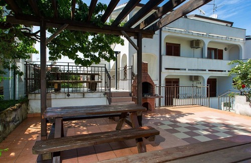 Spadici Apartment | Comfortable and modern apartment in Porec, close to the city center and the beach, equipped for disabled persons, pets are welcome