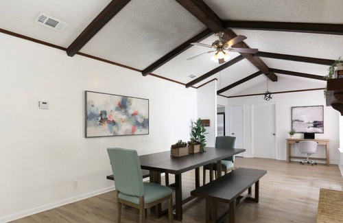 Leon Valley House | Comfortable and Stylish Home Near Lackland AFB