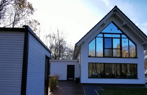 Bodstedt House | Comfortable and stylishly furnished holiday home with sauna on the Baltic Sea.