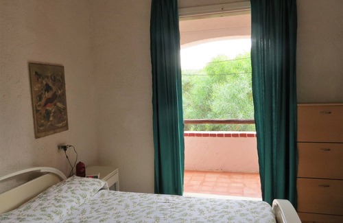 Cala Bitta Apartment | Comfortable apartment in a residence with swimming pool near Costa Smeralda