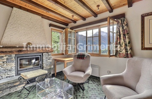 Grimentz Ski Chalet | Comfortable chalet on 2 levels for 4 people, living room with fireplace, kitchen area with dishwashe