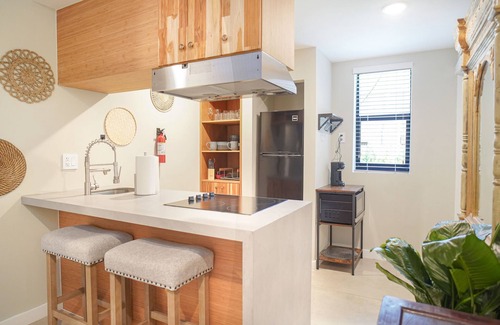 East Little Havana Apartment | Comfortable Family Apartment