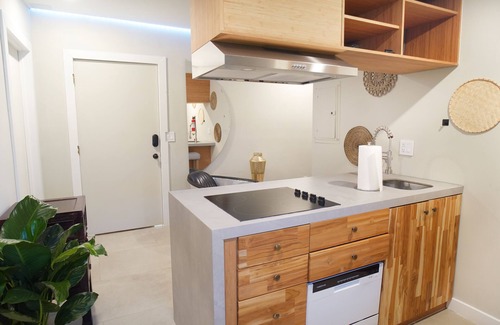 East Little Havana Apartment | Comfortable Family Apartment