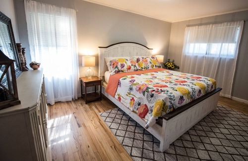 Miami House | Comfortable Home near Casinos and NEO.