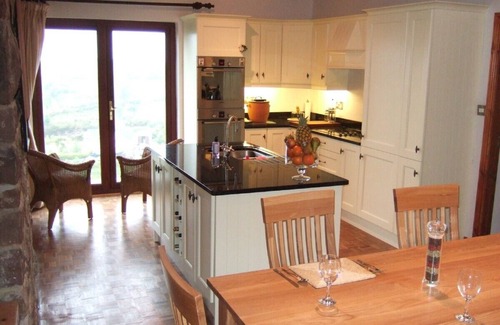 Glenbeigh House | Comfortable home with breathtaking sea and mountain views