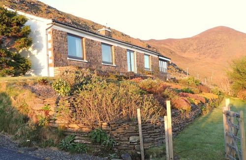 Glenbeigh House | Comfortable home with breathtaking sea and mountain views