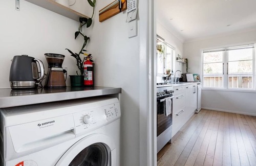 Otahuhu House | Comfortable mid century home
