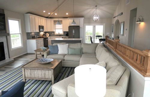 South Nags Head House | Comfortable, Pet Friendly, Private Heated Pool and lots of other amenities!