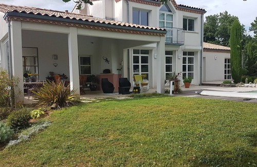Lagarrigue Villa | Comfortable prestige house
