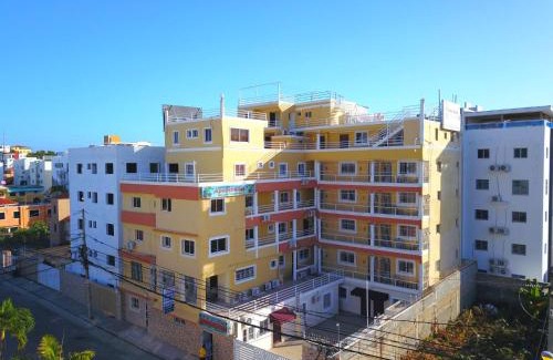 Corales del Sur House | Comfortable Single Room in Corales Sur Close to Las Americas Airport