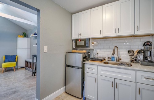 Southwest Apartment | Comfortable studio close to the airport and downtown West Palm Beach and more