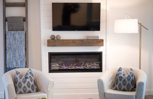 Regional District of Nanaimo House | Comfortable, Super Stylish and close to the Beach (1-6 guests)