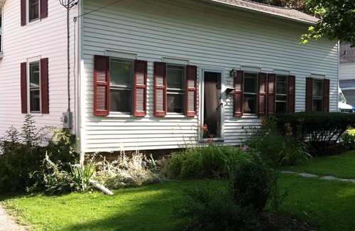 Geneseo House | Comfortable three-bedroom house located in historic, charming Geneseo.