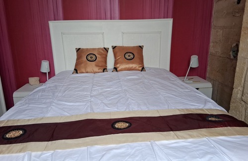Le Bouscat House | Comfortable townhouse with garden