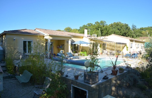 Sainte-Anastasie Villa | Comfortable villa, heated pool in a quiet area, excluding subdivision