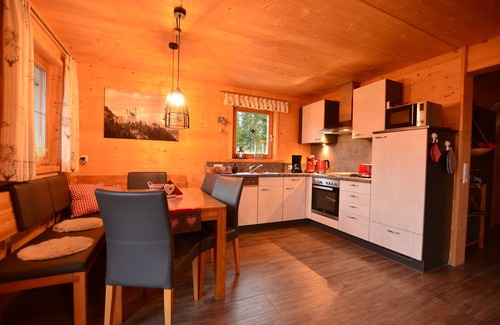 Lechbruck House | Comfortable vacation home in the Via Claudia vacation village with sauna, lake view and fireplace
