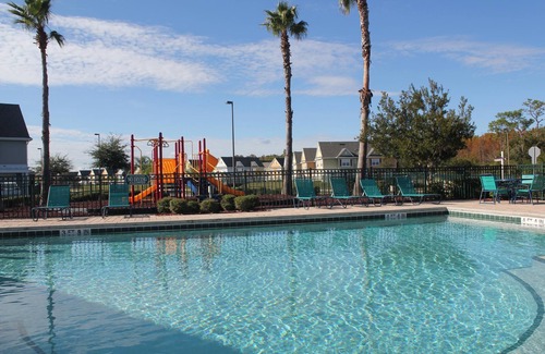 Venetian Bay Villages House | Comfortable Vacation Townhouse Close to Disney